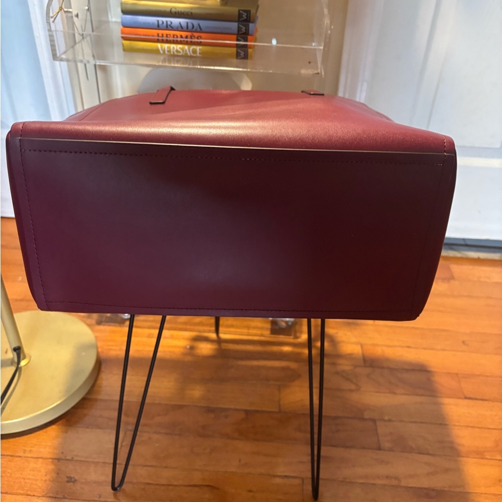 Elegant Burgundy Women's Bag
